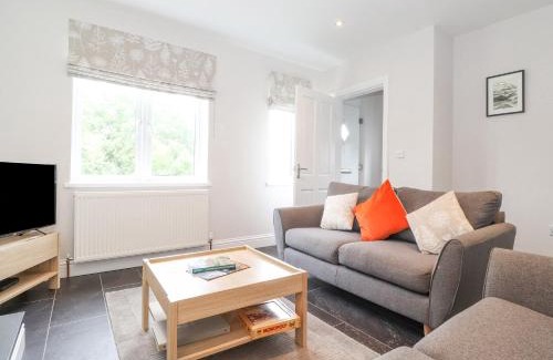 Keswick House | 1 Millbank
