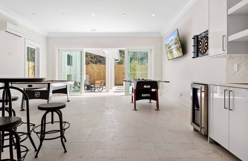 Gulfview Heights House | 1 Min. to Beach. Private Pool, LSV, Outdoor Fireplace, Elevator -Must See!
