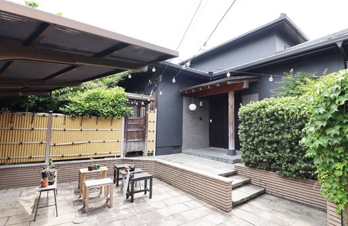 Morooka House | 1 min walk to JR station Private floor w garden/Fukuoka Fukuoka