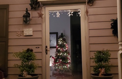 Jonesborough House | 1 minute from the oldest town in Tennessee (Jonesborough)!