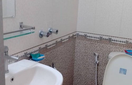 Basundhara Residential Area Apartment | 1 minute to Evercare Hospital