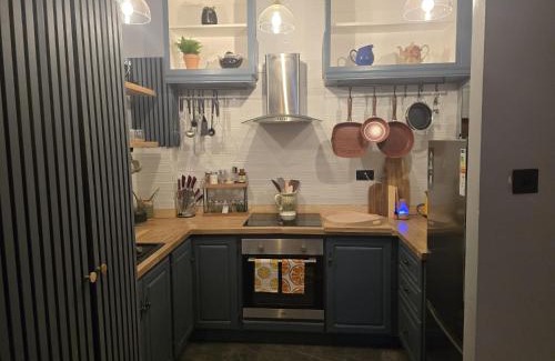 Galway Apartment | 1 Minute to Everywhere! Galway City Centre