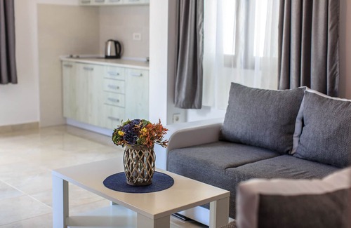 Dobra Voda Apartment | 1 minute to the sea