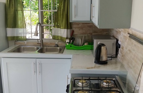 Marigot Bay Apartment | 1 Modern A/C apartment with pool. Walking distance from beach, shop & restaurant