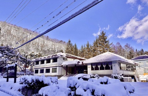 Iida Hotel | 1 night with breakfast Triple room with bathroom/Kitaazumi-gun Nagano