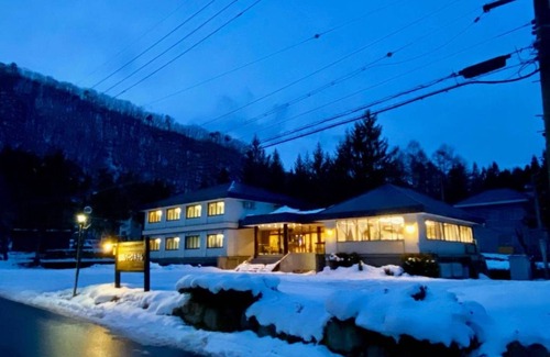 Iida Hotel | 1 night with breakfast Triple room with bathroom/Kitaazumi-gun Nagano