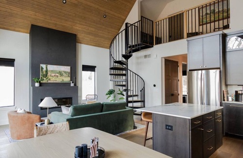 Gnaw Bone Cabin | 1 Nordic Retreat in Brown County