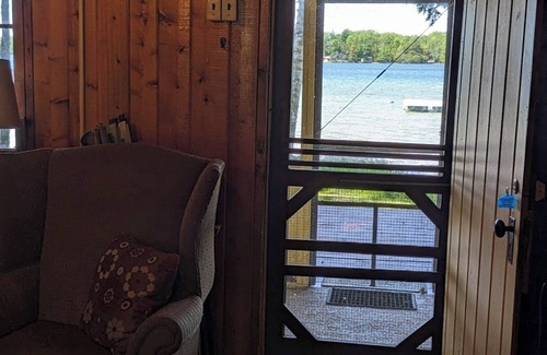 Kewadin House | 1 of 3 Beautiful Sunset Views direct Birch Lake, water toys, dog ok