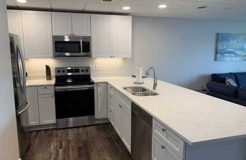 Gypsum Condo | 1 of 4 Waterfront Rental Units - Clean, Safe & Small Complex Sleeps 8-32