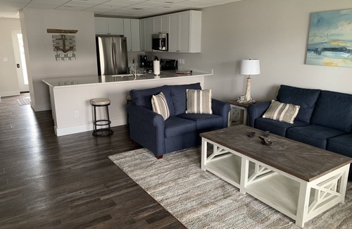 Gypsum Condo | 1 of 4 Waterfront Rental Units - Clean, Safe & Small Complex Sleeps 8-32