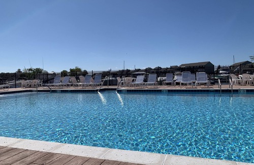 Gypsum Condo | 1 of 4 Waterfront Rental Units - Clean, Safe & Small Complex Sleeps 8-32