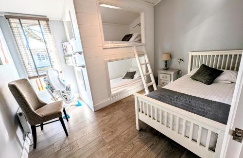 North Walsham House | 1 or 2 bedroom Hot tub Lodges