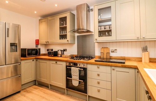 Hollow Meadows Cottage | 1 Orchard View