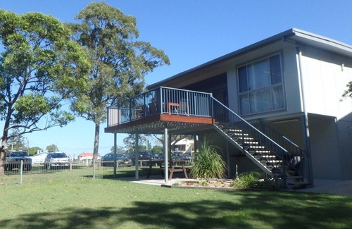 Evans Head House | 1 Park Street - Delightful, modern and welcoming