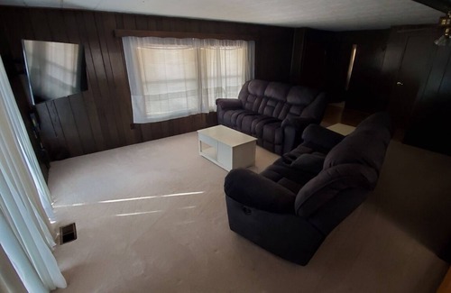 Springfield House | 1 Private Bedroom for Contractors
