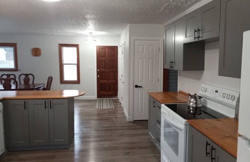 Algoma District House | 1 Queen & 1 Twin Bed