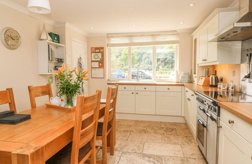Calstock Cottage | 1 RIVER COTTAGE, pet friendly, with open fire in Calstock