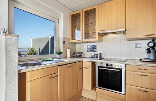 Bechlingen Apartment | 1 room penthouse with big roof terrace and unique lake and mountain view