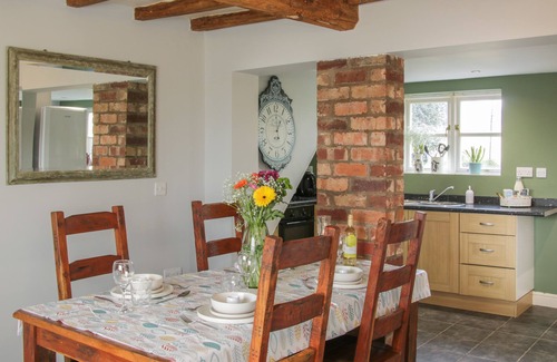 Pontesbury Cottage | 1 ROYAL OAK COTTAGES, pet friendly, with open fire in Longden