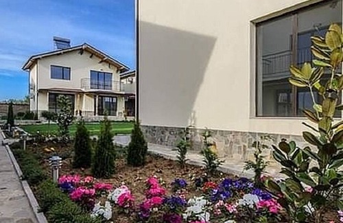 Shkorpilovtsi Villa | 1-st villa from "Alex villas" village