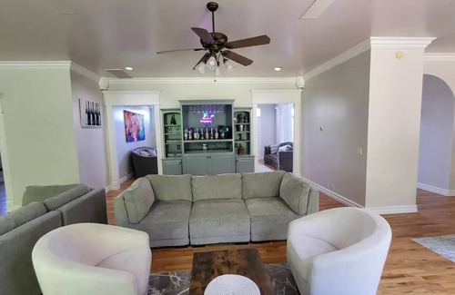 South Tulsa House | 10,000 sq ft Luxury Venetian Mansion with a Slice of Italy in Tulsa