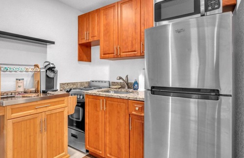 Santa Barbara Estates Apartment | 10-103 Seacrest Villas
