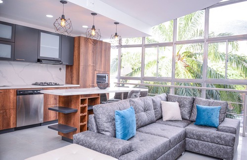 Astorga House | 10 Bedroom Building Both Penthouses included inside Lleras