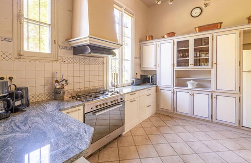 Allonne House | 10 bedroom cozy home in Allonne