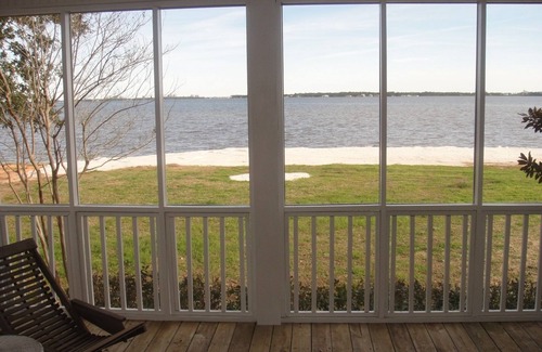 Perdido Beach House | 10 Bedroom Waterfront Beauty! Great Family Fun! Book Now!