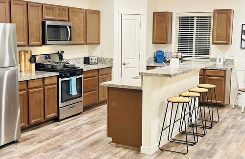 Fernley House | 10 Beds (1K,3Q,6T Beds)Sleeps 16