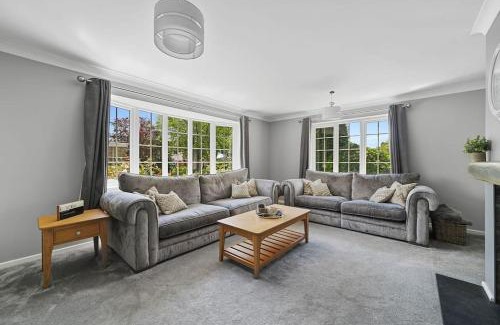Horringer House | 10 Holly Close