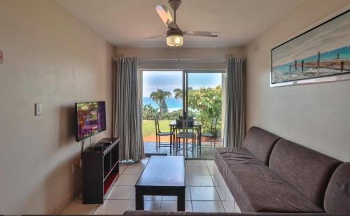 Illovo Beach Apartment | #10 Illovo Views