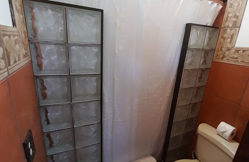 San Isidro Apartment | 10 km's From SJO Airport In the Cool Hills of the Central Valley!