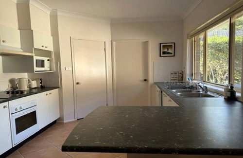 Hawks Nest House | 10 Margaret Ticks All Boxes! WIFI