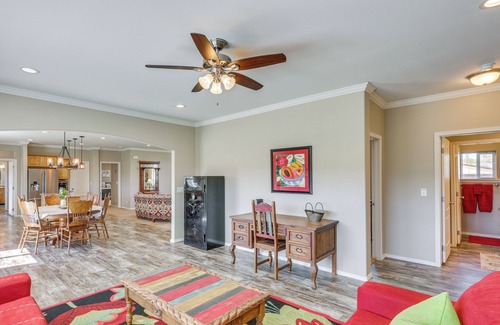 Aztec House | 10 Mi to Aztec Ruins: Family Home w/Large Yard!