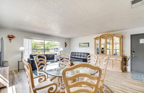 Silver Springs Shores House | 10 Mi to Dtwn Ocala Dog-Friendly Home with Fire Pit