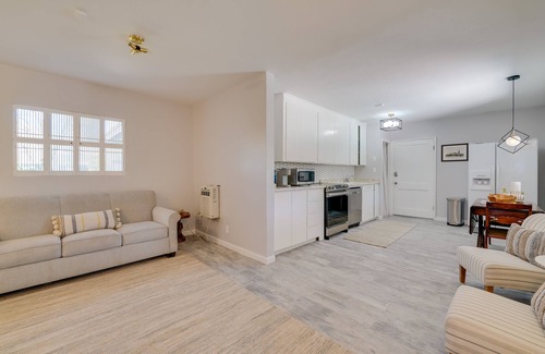 Arcadia Apartment | 10 Mi to Dtwn Phoenix: Studio w/Outdoor Kitchen!