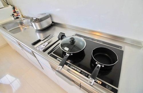 Minami Ward Apartment | 10 min Hiroshima Station & 2BR Up to 10p
