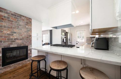 University City House | 10 min to Beach Central Villa