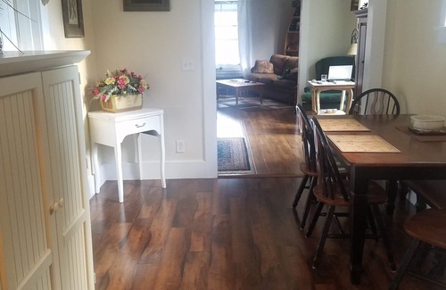 Petoskey House | 10 min walk to downtown Petoskey