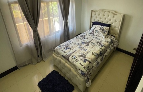 San Jose House | 10 mins AWAY from San Jose airport! Costa Rica home with 5bedrooms.