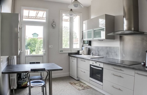 Jagée House | 10 mins from Lac du Der: beaches, port, casino Charming house in quiet Montier town center