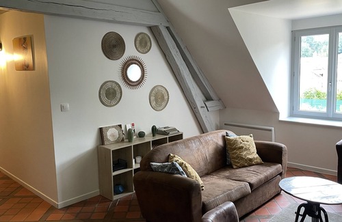 Dormelles Apartment | 10 minutes from Moret sur Loing, gite surrounded by nature