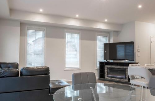 Thorold House | 10 Minutes From The Falls