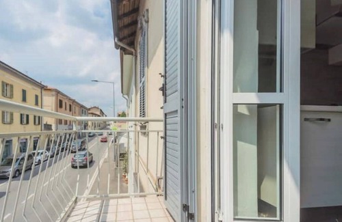 Albate Apartment | 10 minutes from the lake