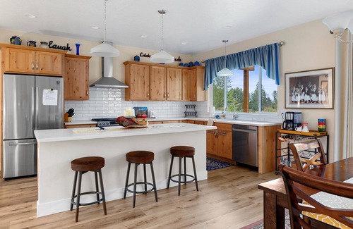 Missoula House | 10 minutes to DT! Relax & enjoy Montana's beauty—now offering mid-term rentals!