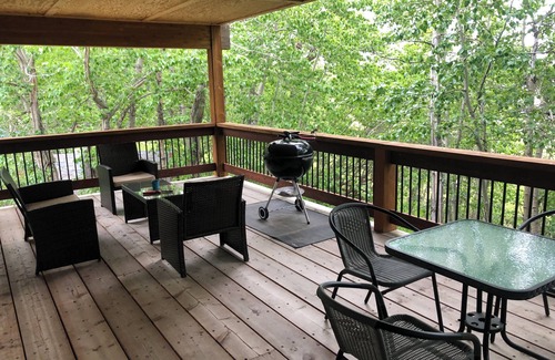 Babb House | 10 minutes to Glacier National Park! Central Eastside location for park access.