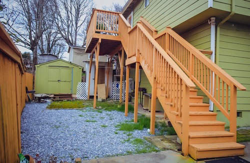 Delridge House | 10 minutes to Seattle Downtown & 15 minutes to SeaTac Airport