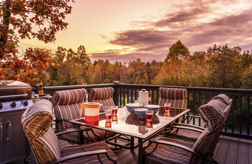 Hollister House | 10 Minutes to the Strip! HUGE Home w/Pool Access, Decks & Foosball Table!