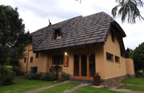 Cathkin Park House | 10 Mount Champagne